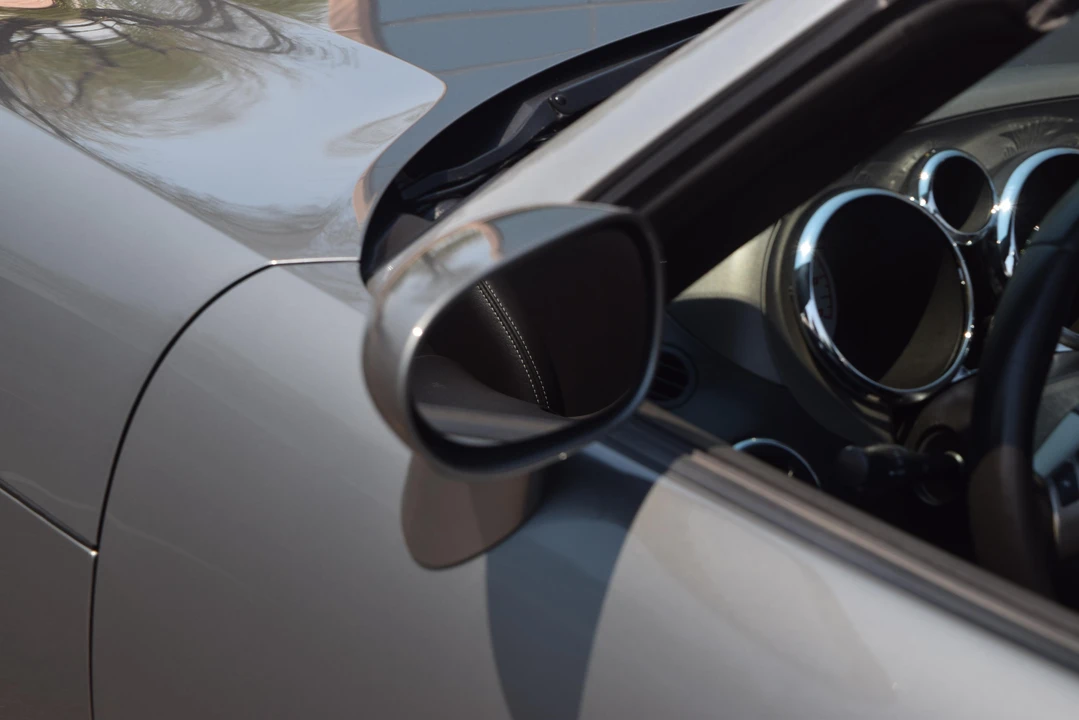 2006 Pontiac Solstice - Image 14 of 19