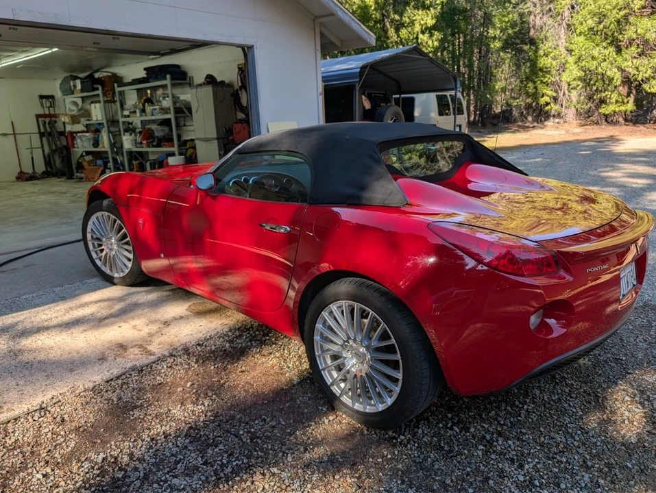 2006 Pontiac Solstice - Image 10 of 21