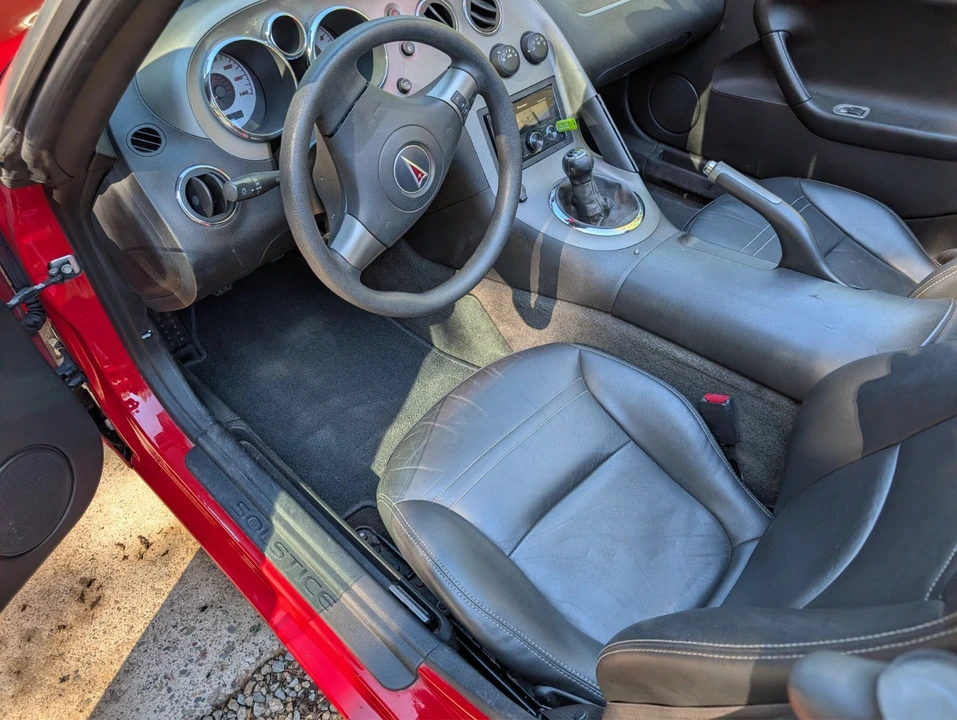 2006 Pontiac Solstice - Image 15 of 21