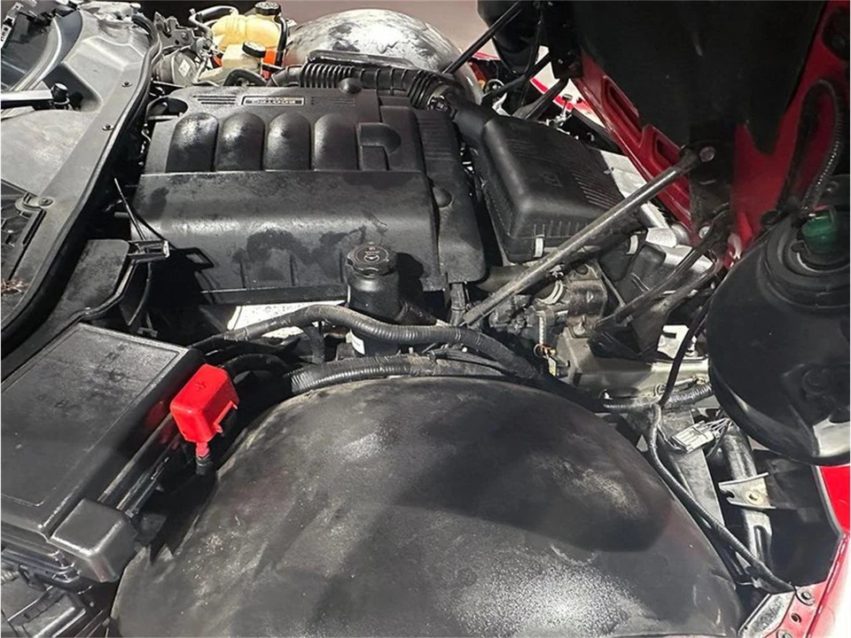 2006 Pontiac Solstice - Image 24 of 31