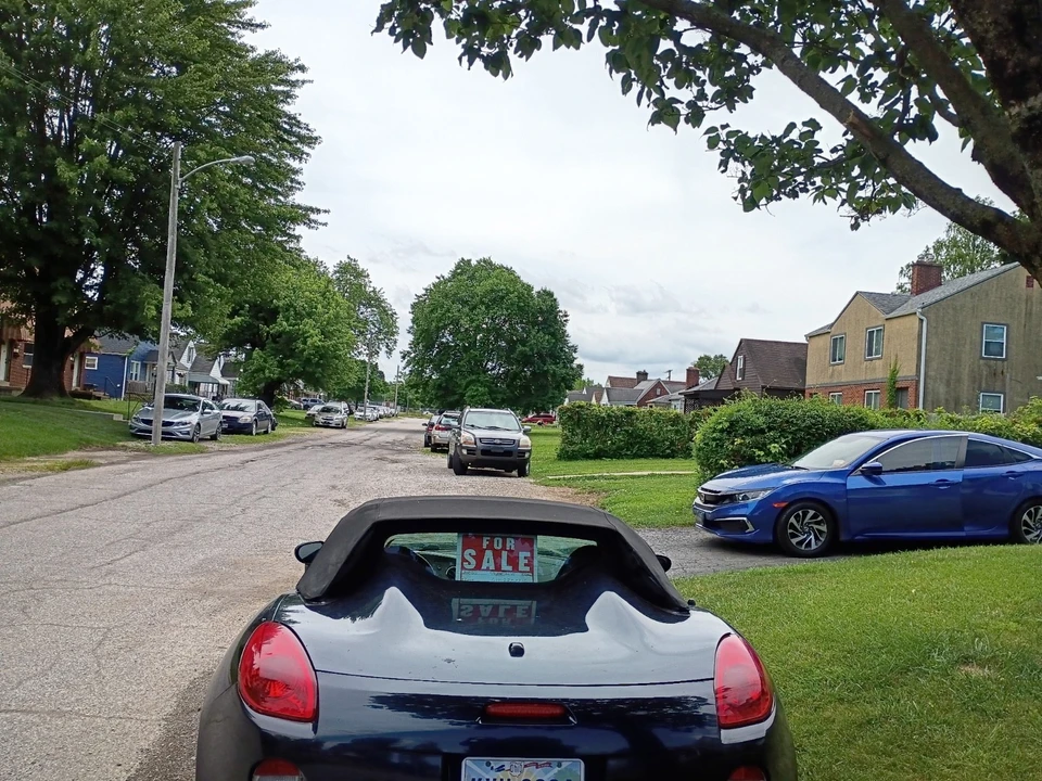 2006 Pontiac Solstice - Image 5 of 9