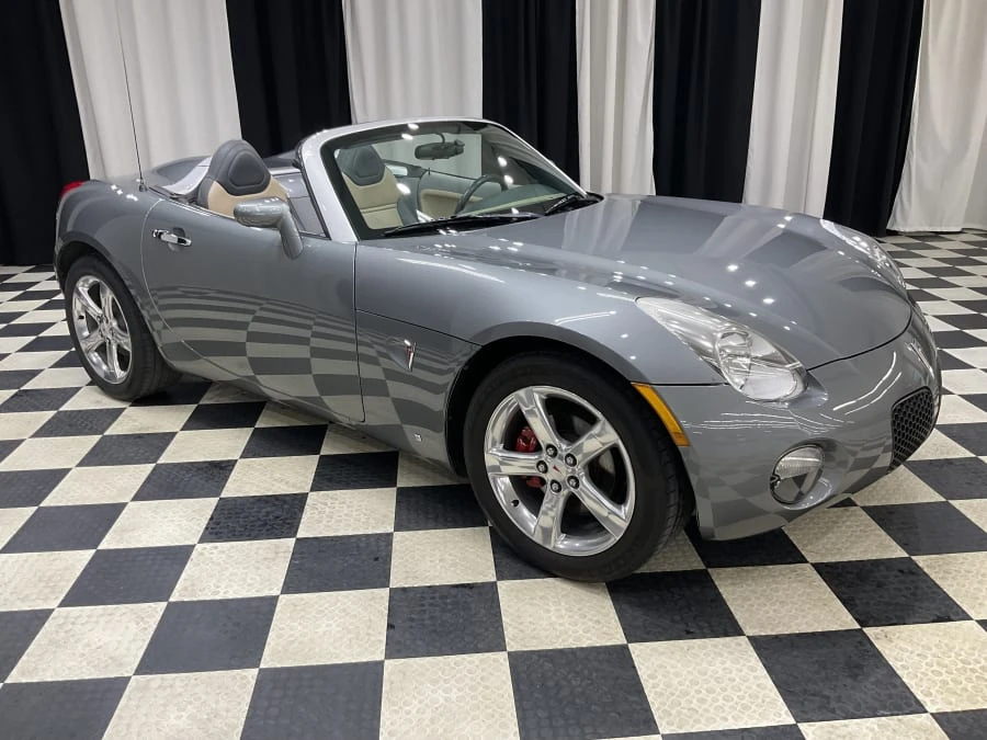 2006 Pontiac Solstice - Image 2 of 10