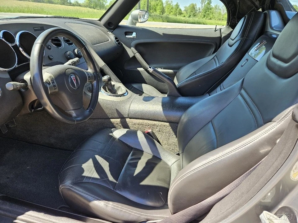 2006 Pontiac Solstice - Image 3 of 9