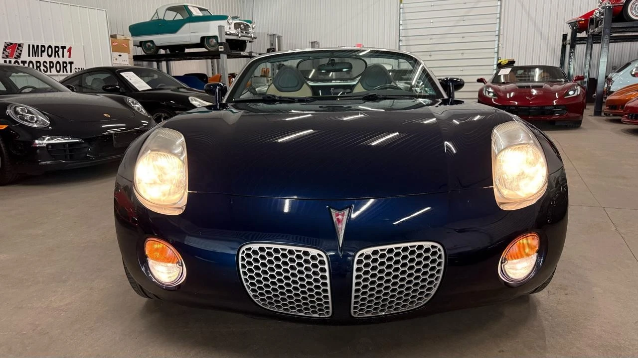 2006 Pontiac Solstice - Image 3 of 31