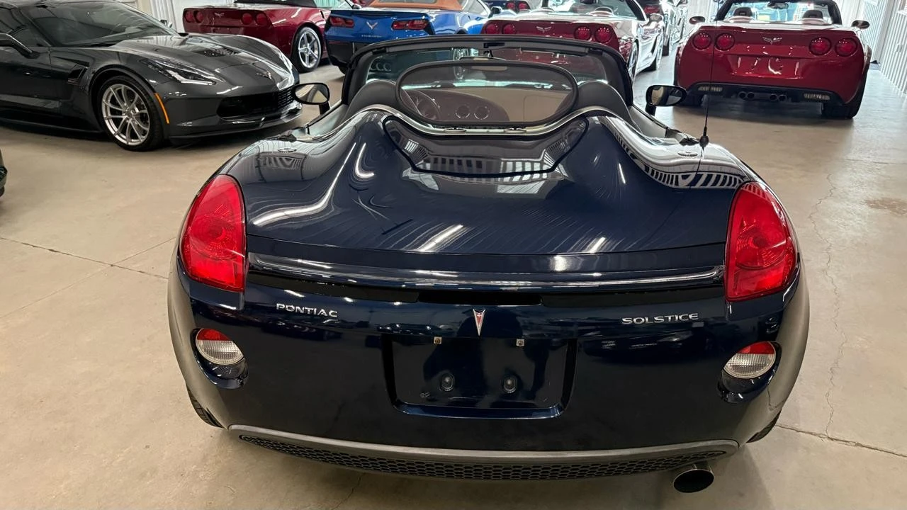 2006 Pontiac Solstice - Image 10 of 31