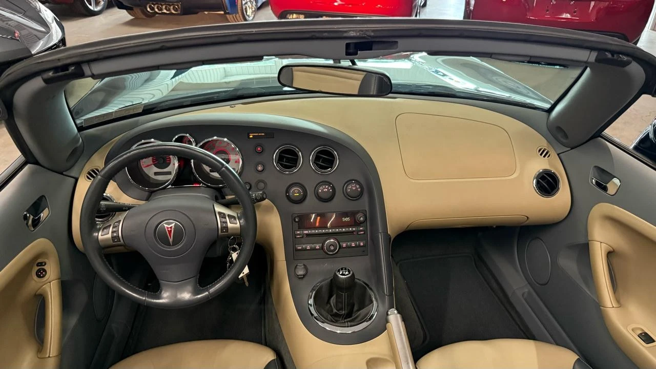 2006 Pontiac Solstice - Image 24 of 31