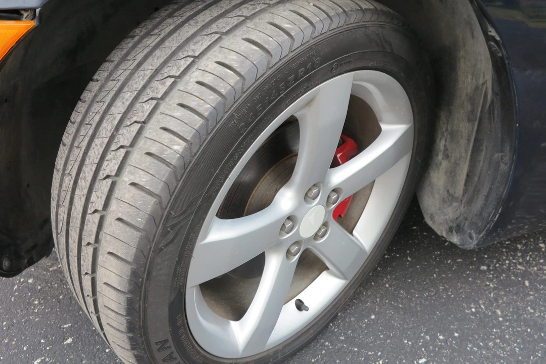 2006 Pontiac Solstice - Image 29 of 31