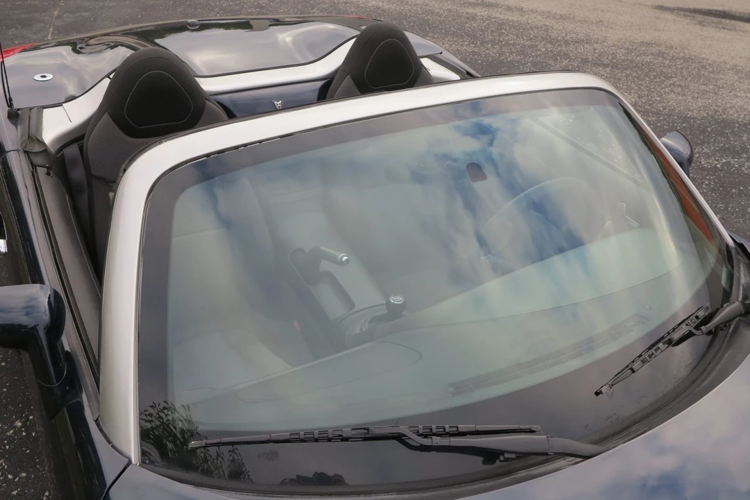2006 Pontiac Solstice - Image 23 of 31