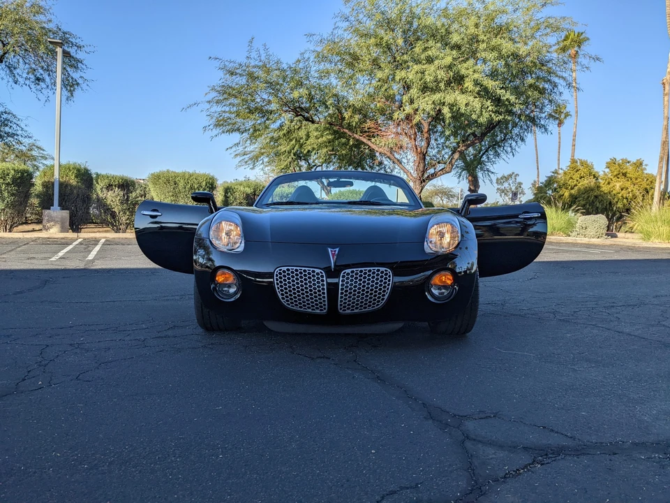 2006 Pontiac Solstice - Image 10 of 31