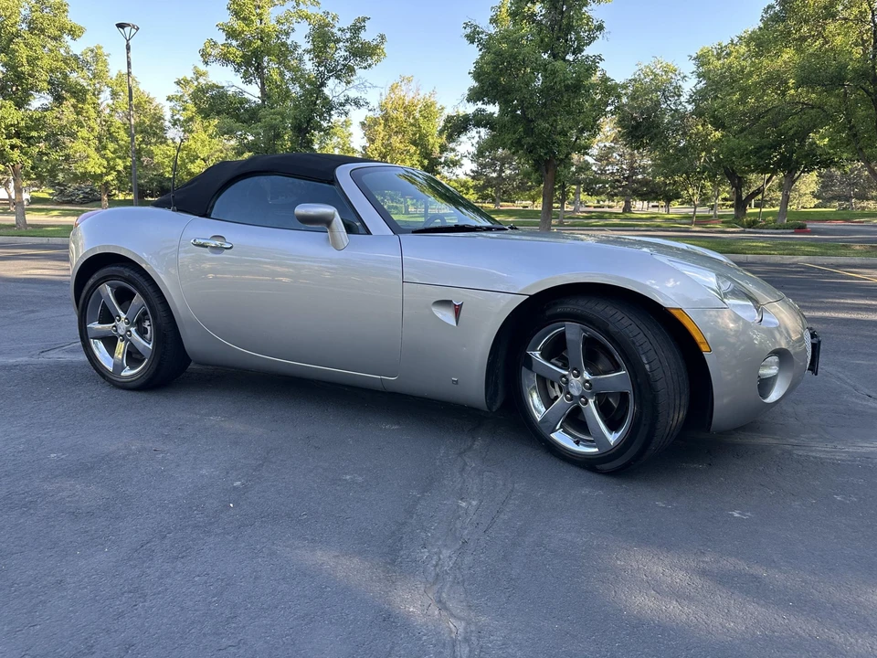 2006 Pontiac Solstice - Image 17 of 31
