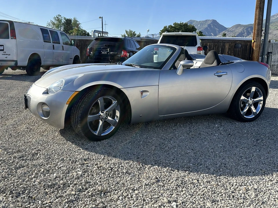 2006 Pontiac Solstice - Image 8 of 31