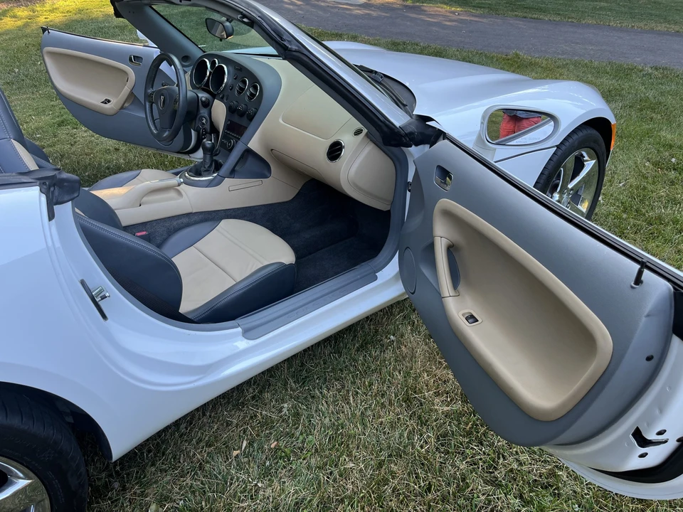 2006 Pontiac Solstice - Image 26 of 31