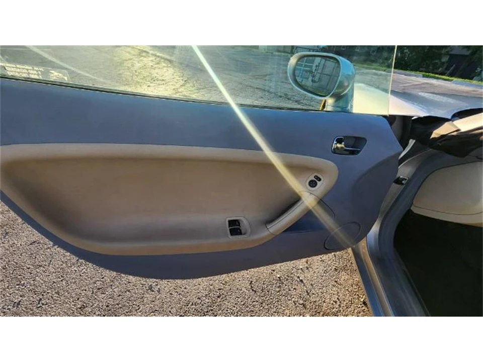 2006 Pontiac Solstice - Image 3 of 22