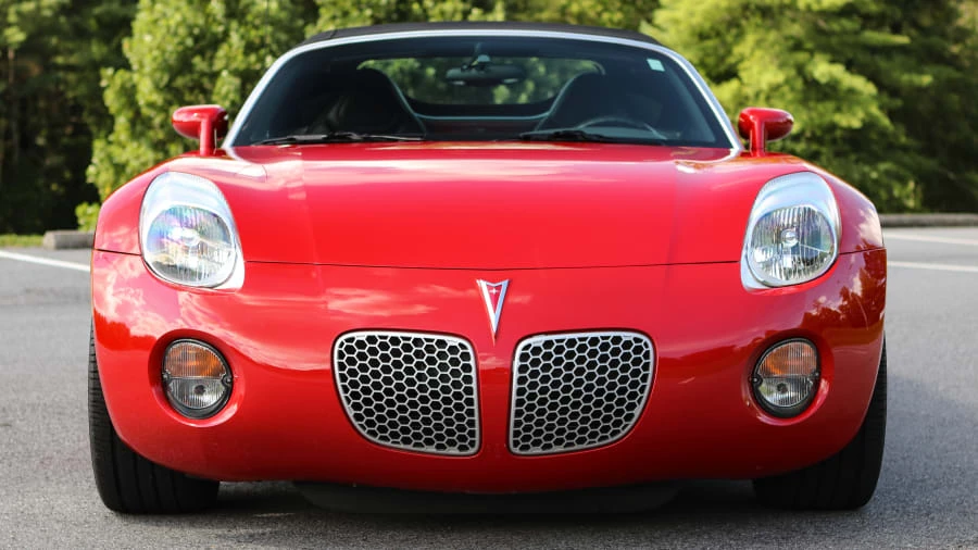 2006 Pontiac Solstice - Image 2 of 31