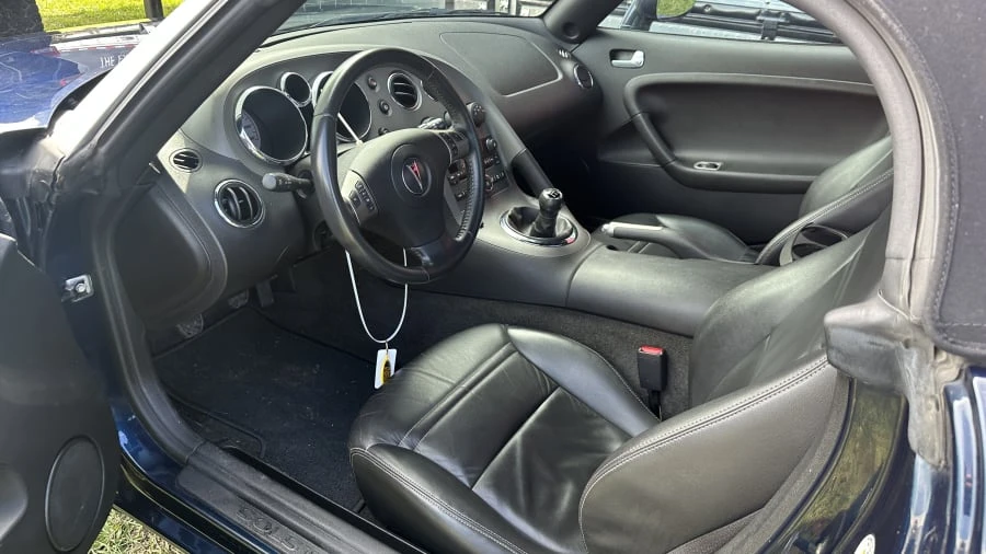 2006 Pontiac Solstice - Image 7 of 10