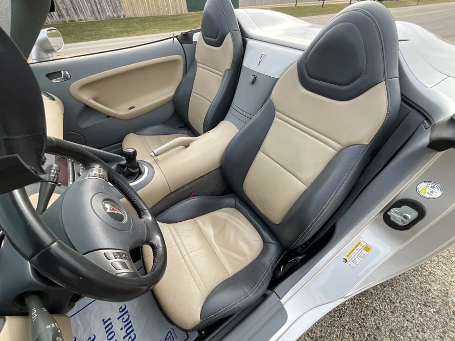 2006 Pontiac Solstice - Image 9 of 11