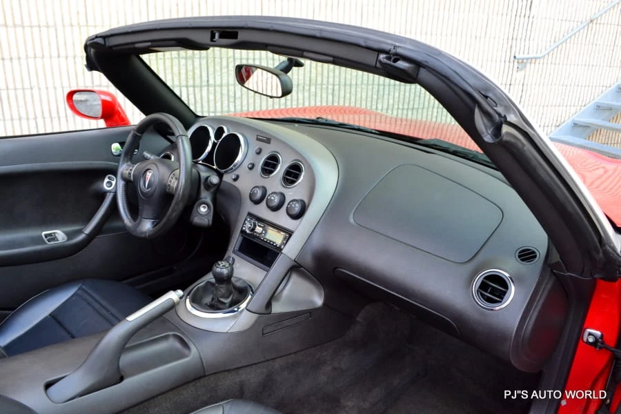 2006 Pontiac Solstice - Image 8 of 10