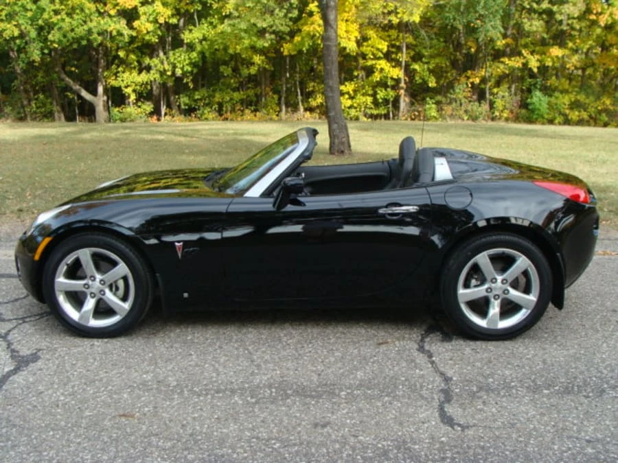 2006 Pontiac Solstice - Image 2 of 8
