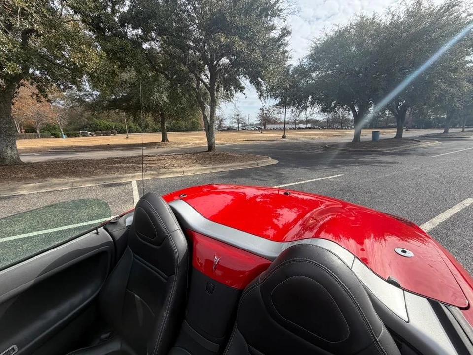 2006 Pontiac Solstice - Image 9 of 17