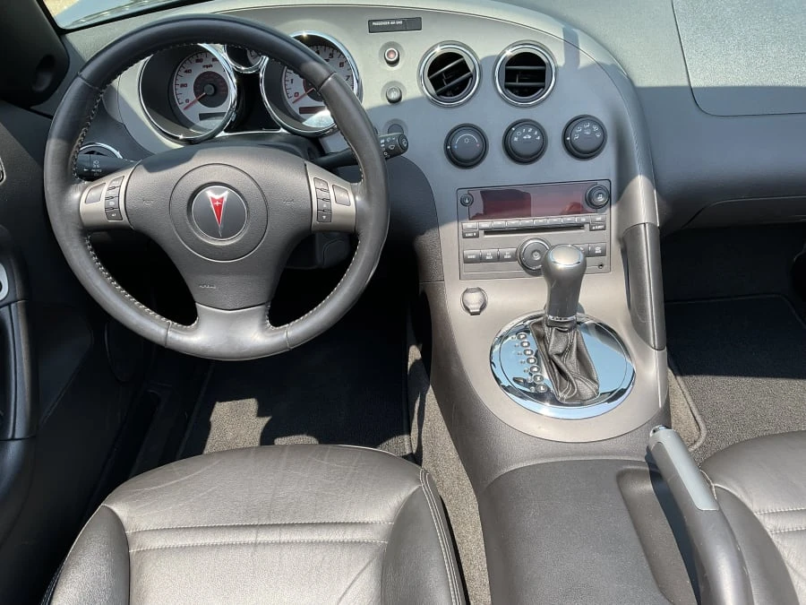 2006 Pontiac Solstice - Image 8 of 12