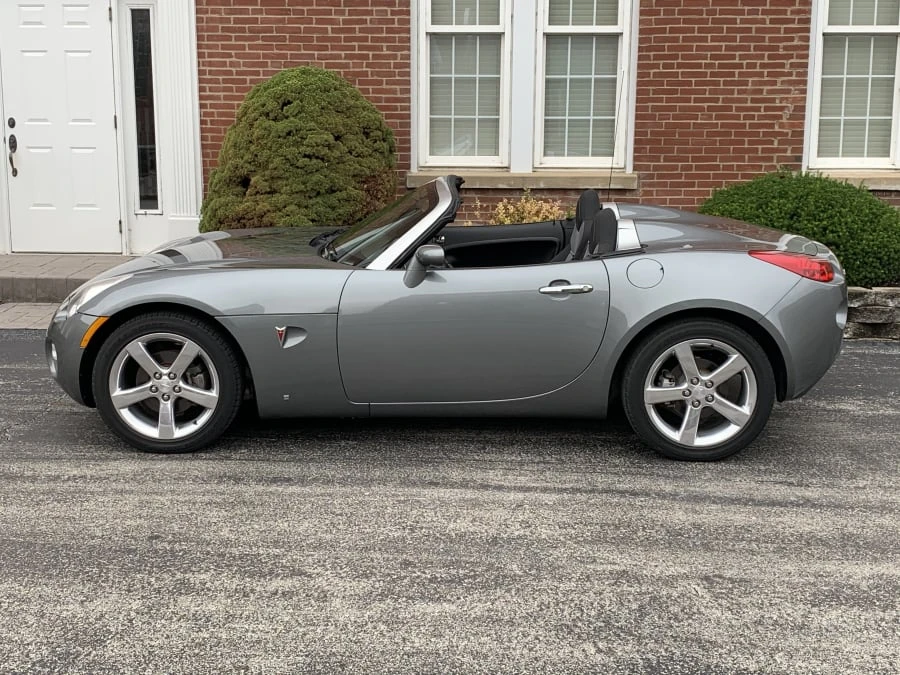 2006 Pontiac Solstice - Image 2 of 9