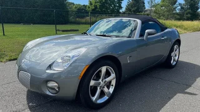 2006 Pontiac Solstice - Image 3 of 9