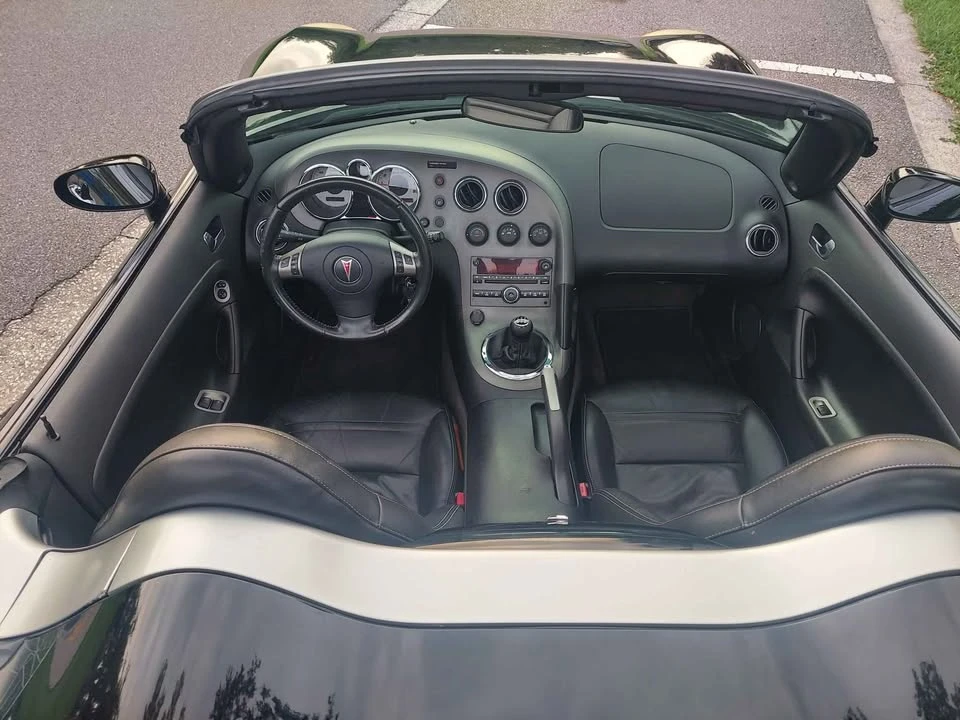2006 Pontiac Solstice - Image 2 of 9