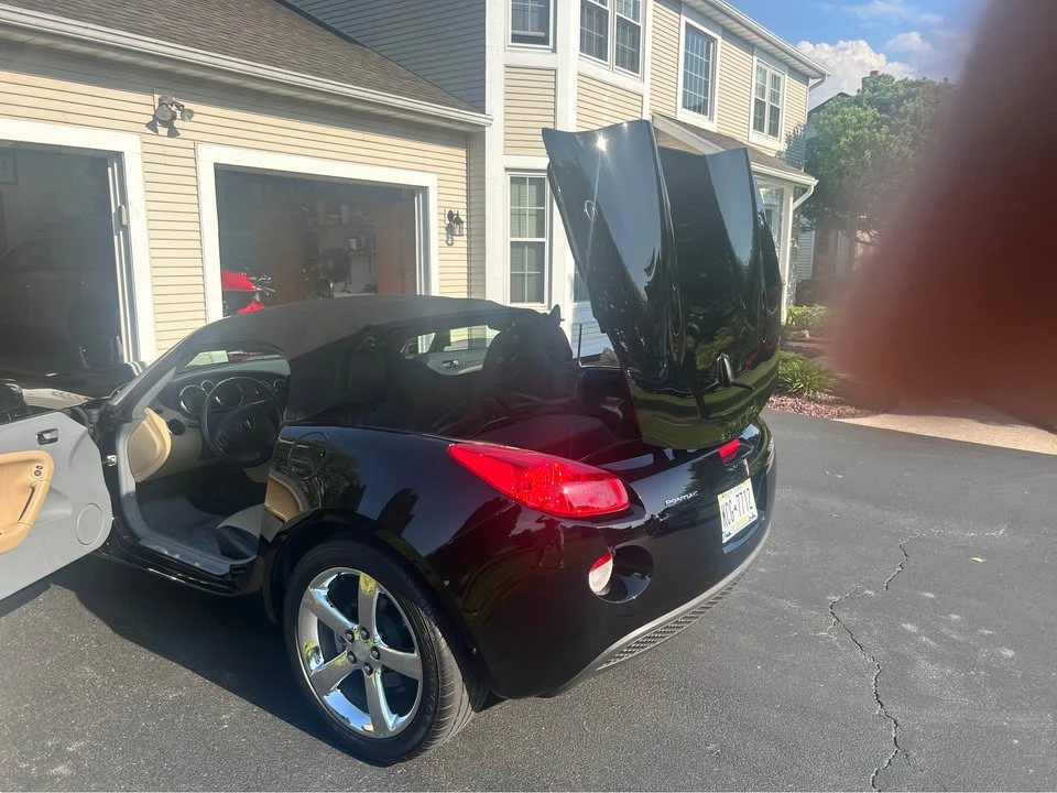 2006 Pontiac Solstice - Image 16 of 20