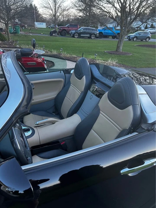 2006 Pontiac Solstice - Image 11 of 20