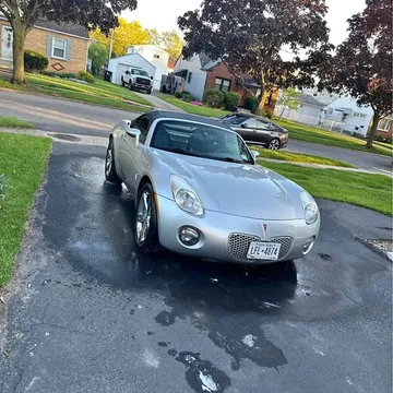 2006 Pontiac Solstice Convertible 2D