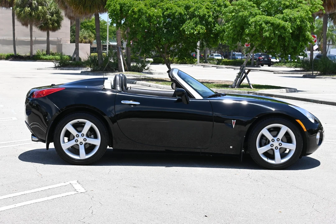 2006 Pontiac Solstice - Image 14 of 31