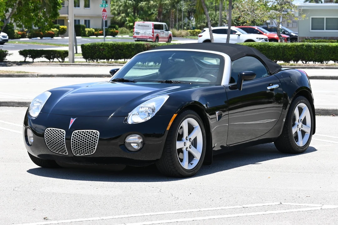 2006 Pontiac Solstice - Image 17 of 31