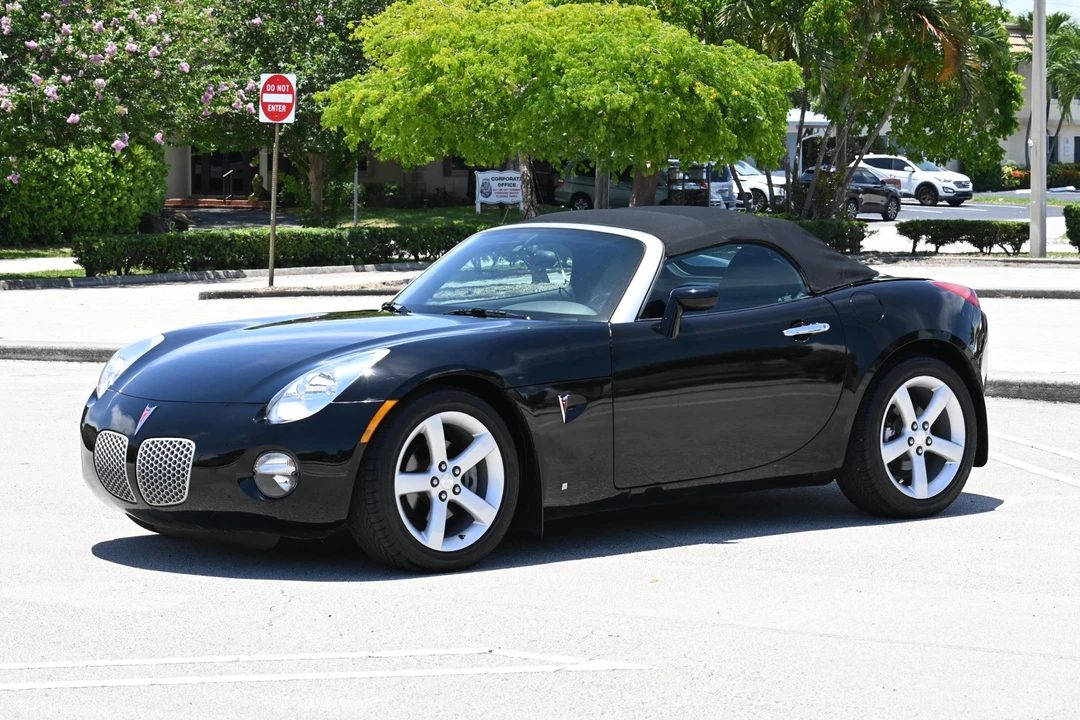 2006 Pontiac Solstice - Image 18 of 31