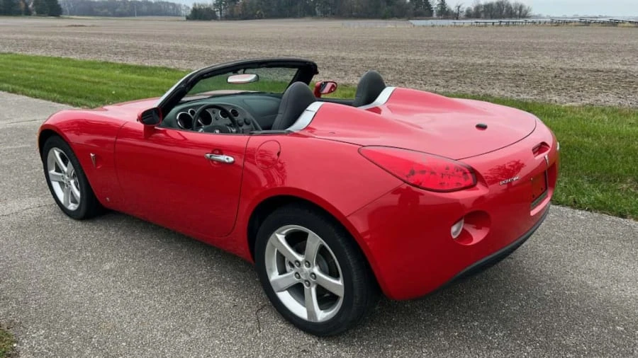 2006 Pontiac Solstice - Image 7 of 11