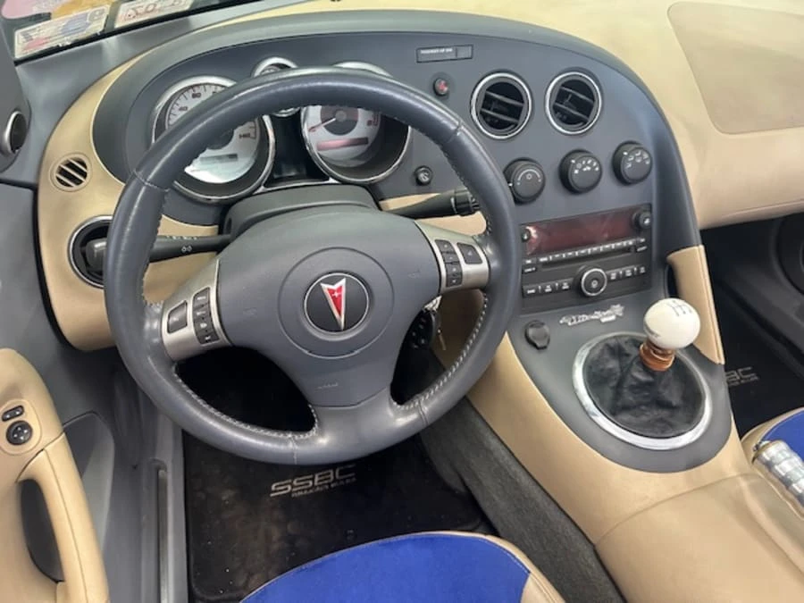 2006 Pontiac Solstice - Image 19 of 26