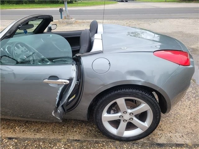 2006 Pontiac Solstice - Image 17 of 21