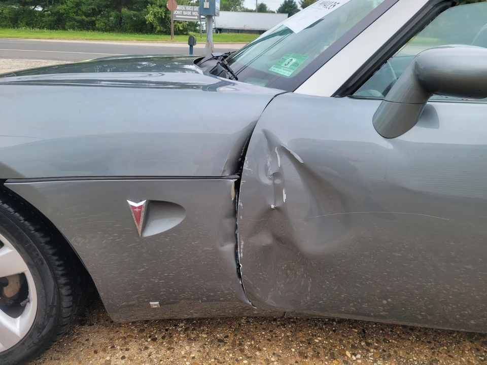 2006 Pontiac Solstice - Image 19 of 21