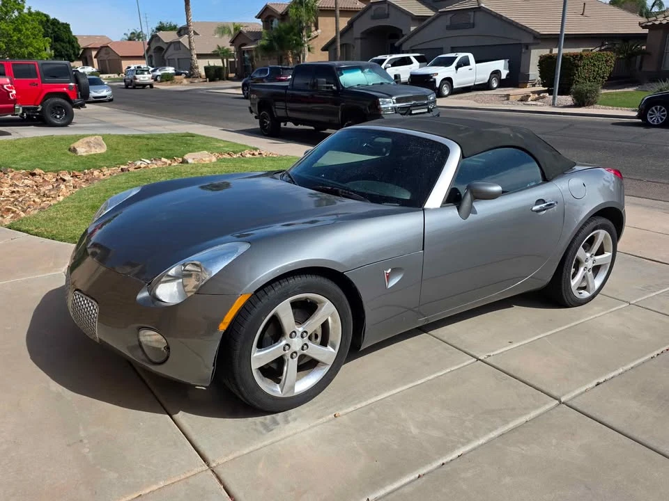2006 Pontiac Solstice - Image 3 of 10