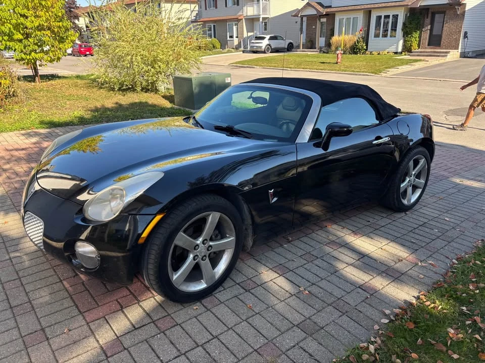 2006 Pontiac Solstice - Image 2 of 2