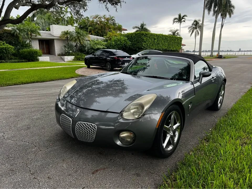 2006 Pontiac Solstice - Image 4 of 4