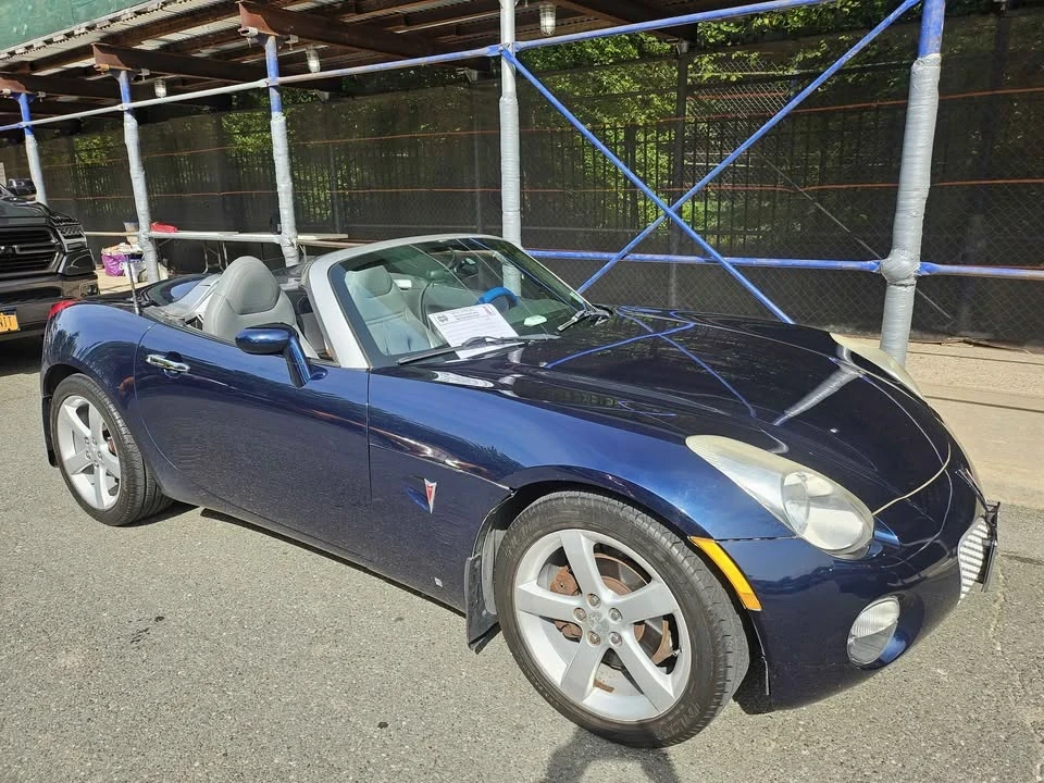 2006 Pontiac Solstice - Image 2 of 6