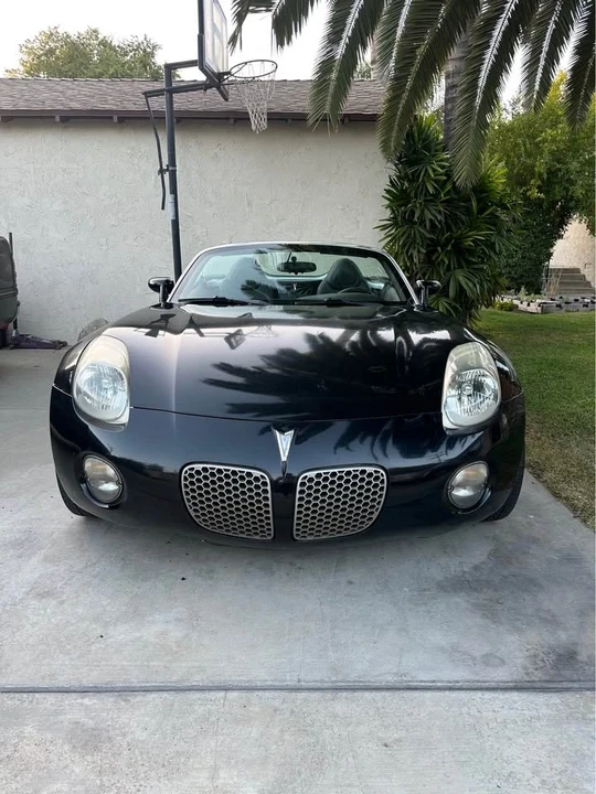 2006 Pontiac Solstice - Image 2 of 12