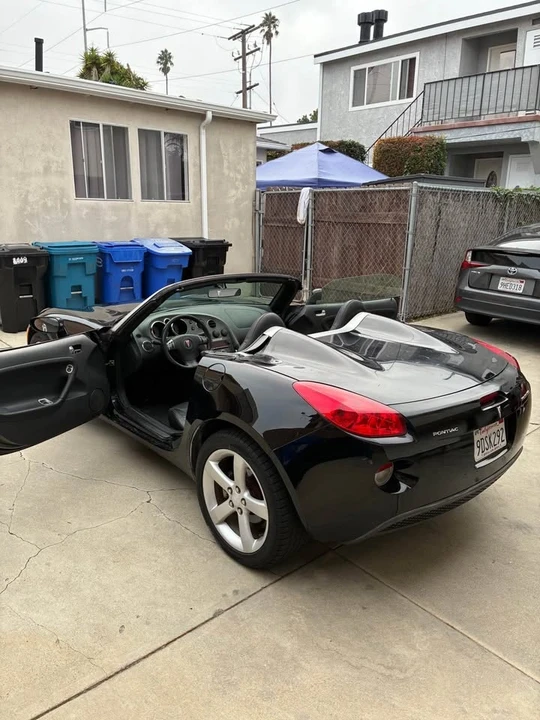 2006 Pontiac Solstice - Image 14 of 15