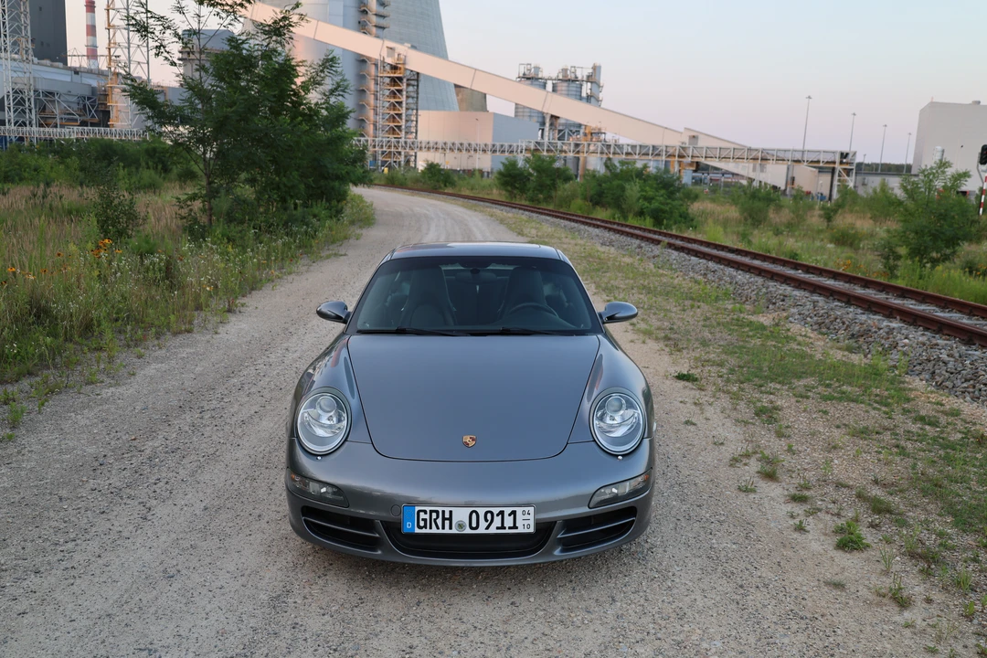 2006 Porsche 997 Carrera - Image 2 of 31