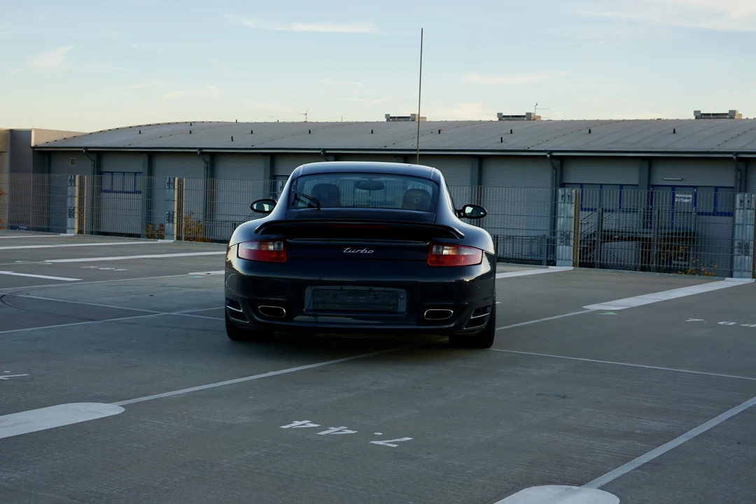 2007 Porsche 997 Turbo - Image 6 of 31