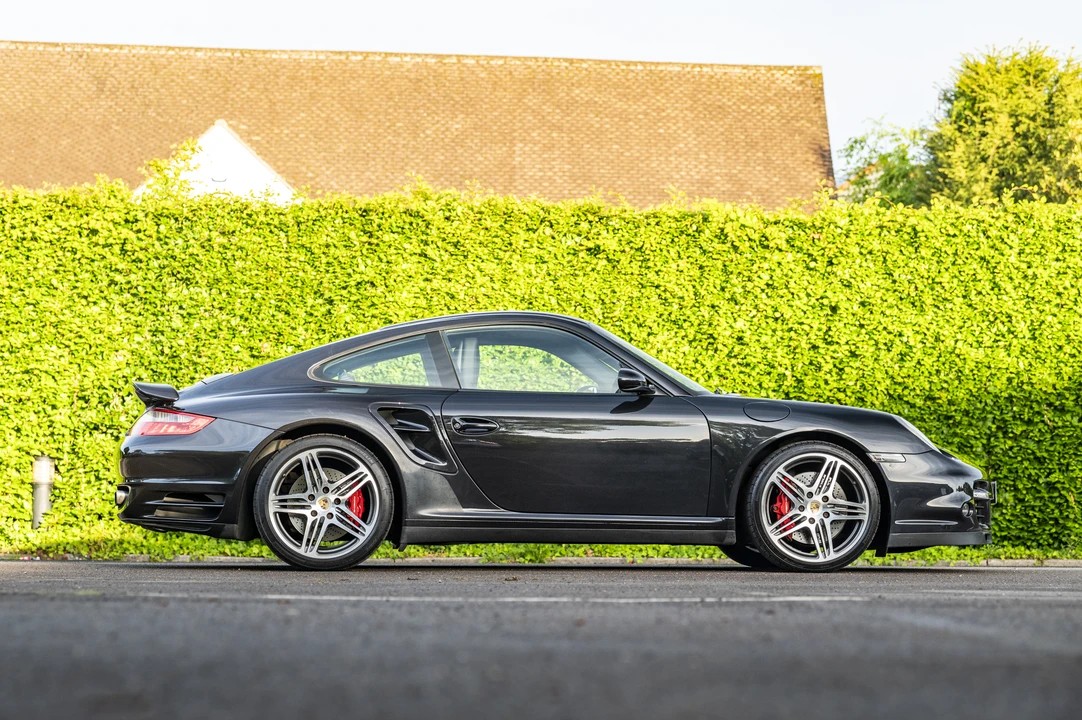2006 Porsche 997 Turbo - Image 8 of 31