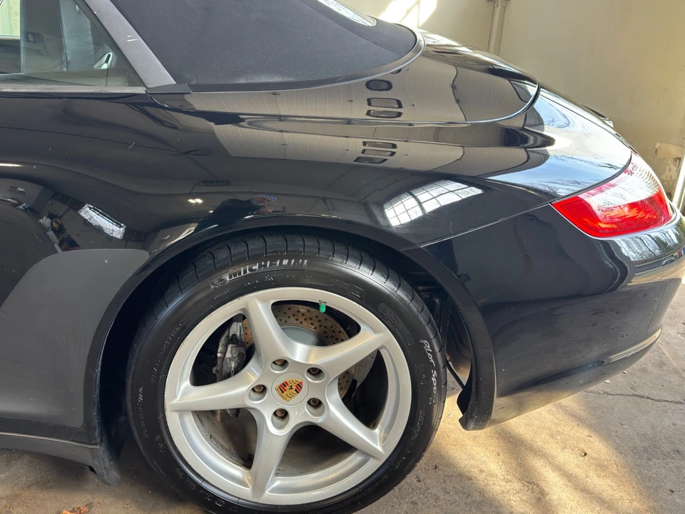 2006 Porsche 997 Carrera 4 - Image 7 of 18