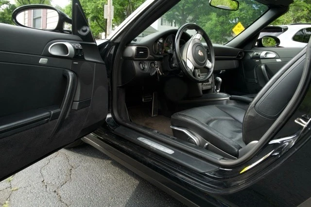 2006 Porsche 997 Carrera 4 - Image 14 of 18