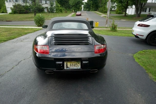2006 Porsche 997 Carrera 4 - Image 9 of 18