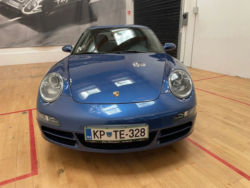 2006 Porsche 997 Carrera - Image 2 of 30
